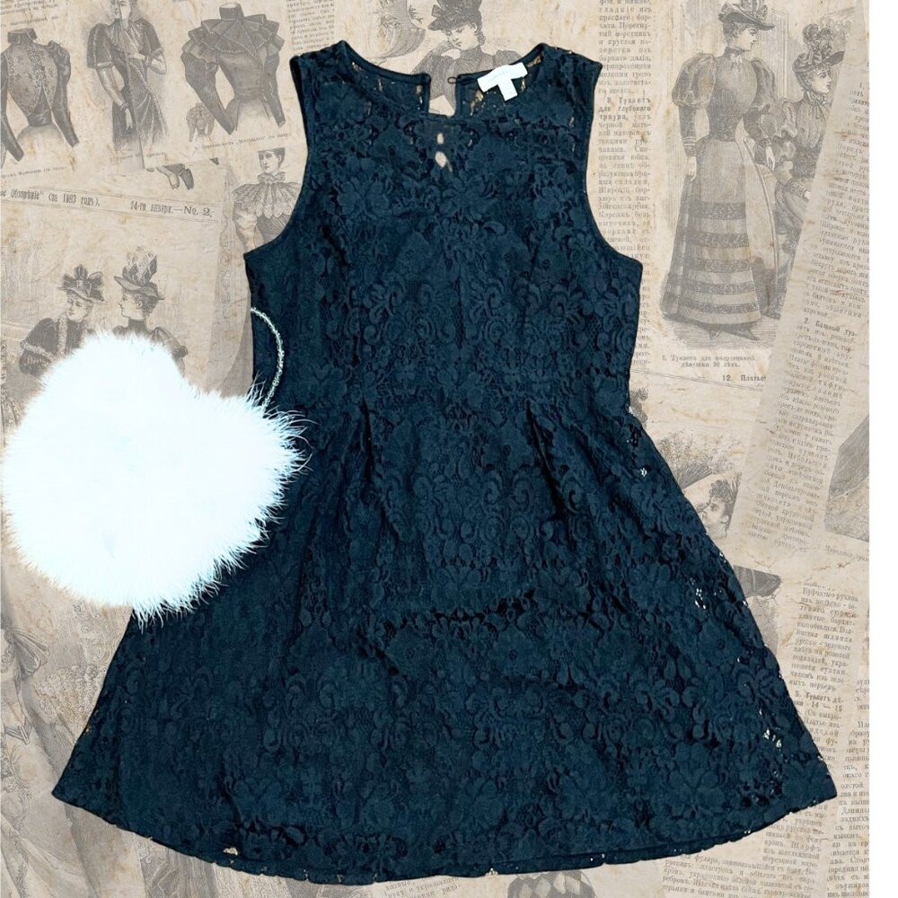 Monteau Lace Overlay Sleeveless Skater Mini Dress - EUC - M - Spring is coming!
